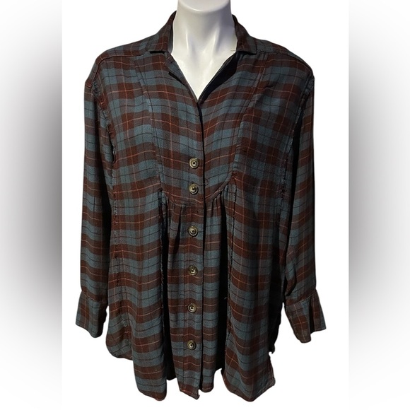 Free People all about the feels button up women’s shirt. - Picture 1 of 12